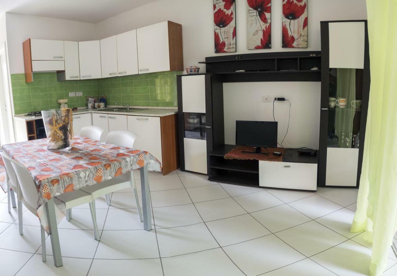 Villa Gabriella Porto Pino Bagian luar foto